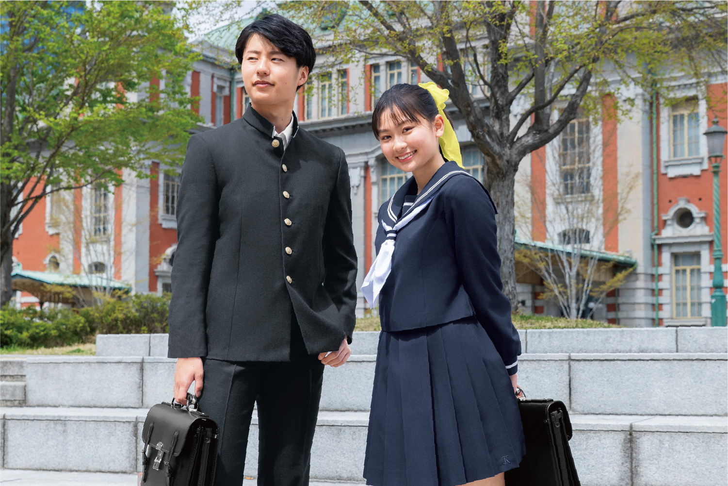 改方高校の制服
