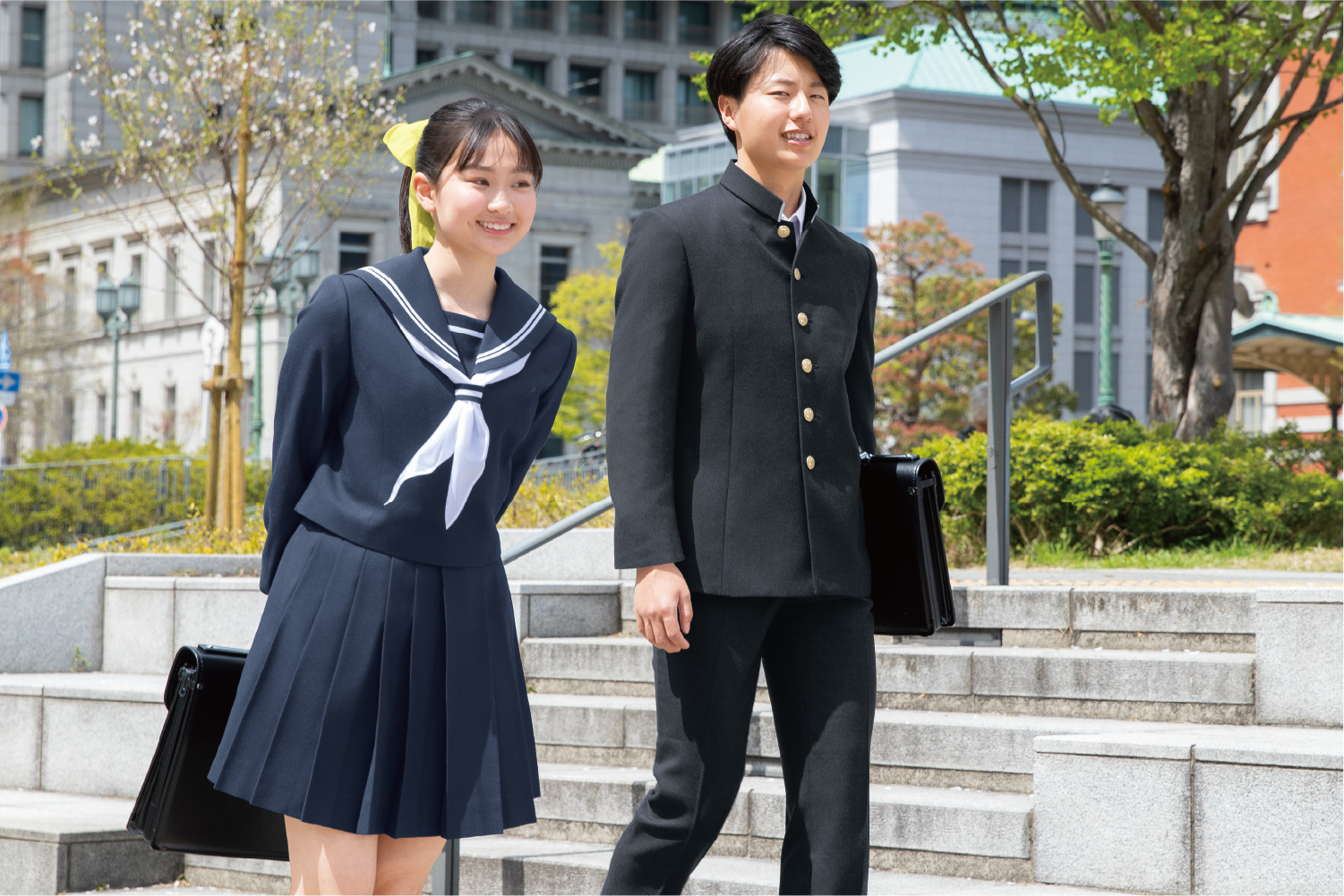 改方高校の制服