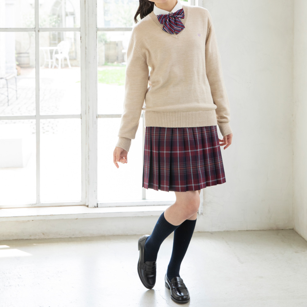 js jc 街撮り　夏　ファッション 2024年向け最新版】JKの制服着こなし最前線｜写真でわかるシーン別コーディネート