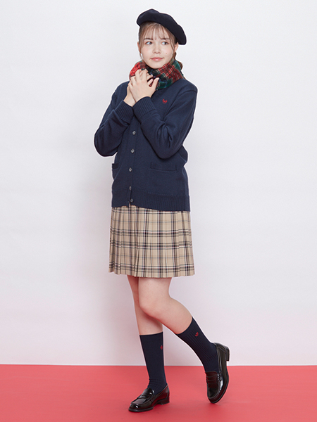 フレンチルックな「なんちゃって制服」