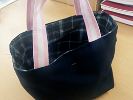 リバーシブルランチバッグ