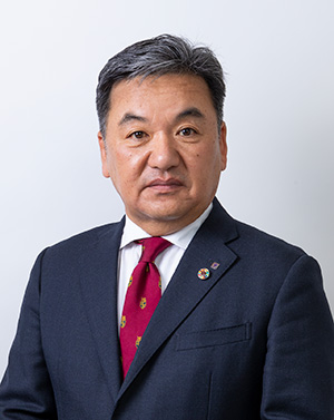 8代目社長 藤原竜也